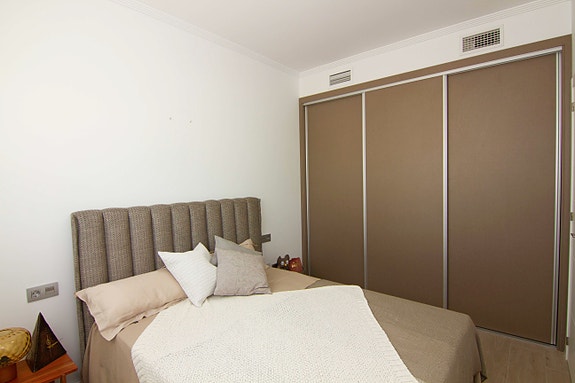 En megler med gode referanser - SPANIA1.no