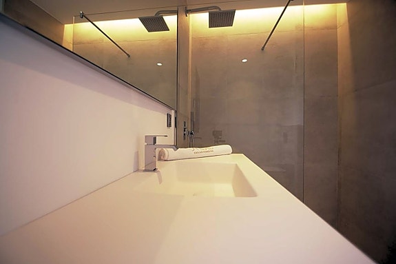 En megler med gode referanser - SPANIA1.no