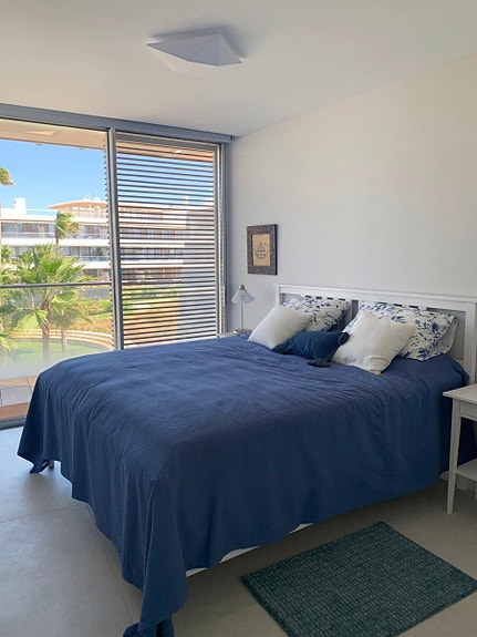 En megler med gode referanser - SPANIA1.no