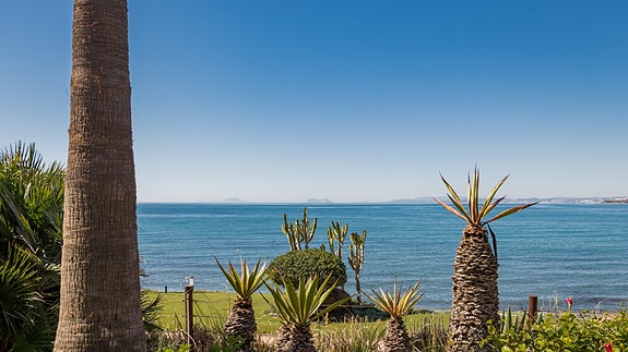 En megler med gode referanser - SPANIA1.no