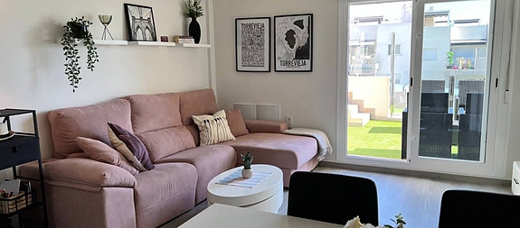 En megler med gode referanser - SPANIA1.no