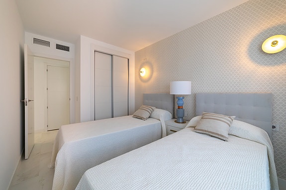 En megler med gode referanser - SPANIA1.no