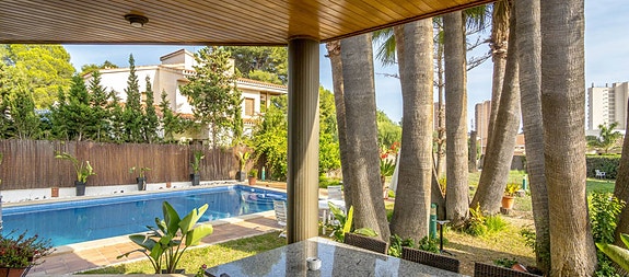 Megler med gode referanser - SPANIA1.no