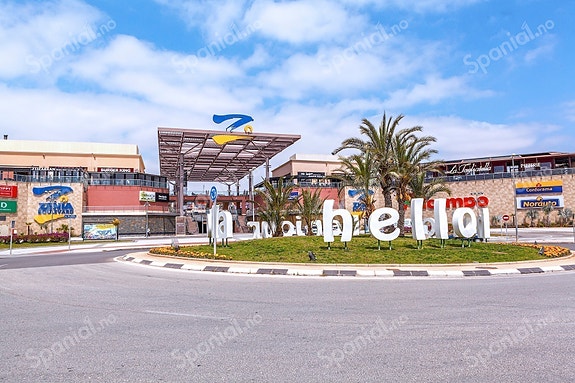 Gangavstand til Zenia Boulevard