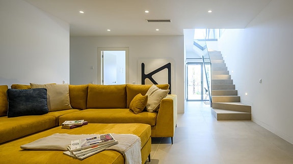 En megler med gode referanser - SPANIA1.no