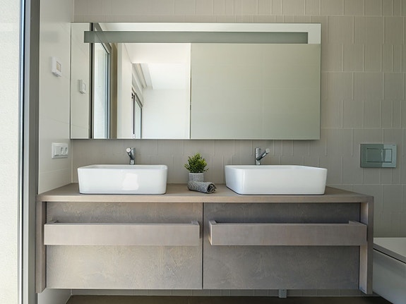 En megler med gode referanser - SPANIA1.no