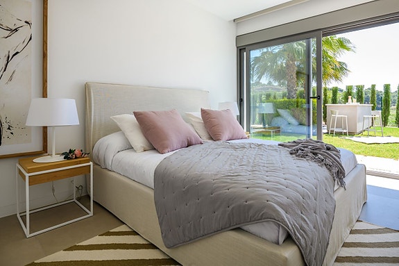 En megler med gode referanser - SPANIA1.no