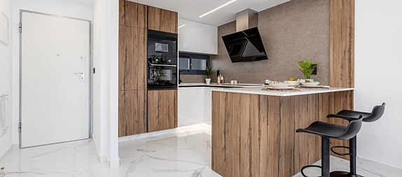 En megler med gode referanser - SPANIA1.no