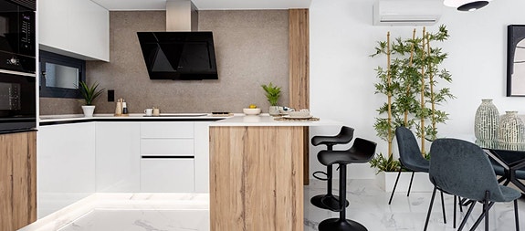 En megler med gode referanser - SPANIA1.no