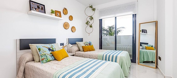 En megler med gode referanser - SPANIA1.no