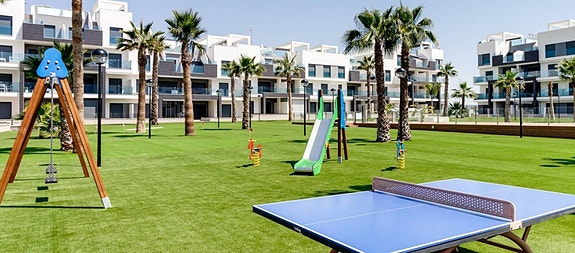 En megler med gode referanser - SPANIA1.no