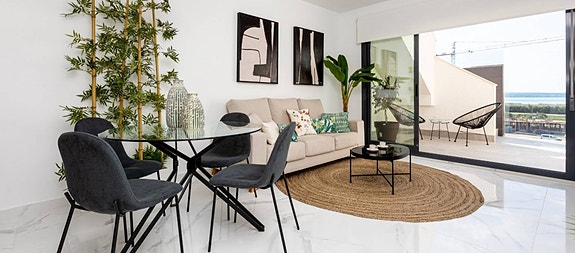 En megler med gode referanser - SPANIA1.no