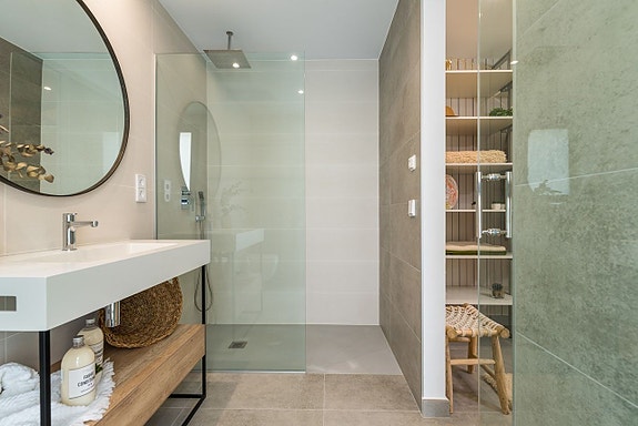 En megler med gode referanser -  SPANIA1.no