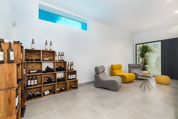 En megler med gode referanser -  SPANIA1.no