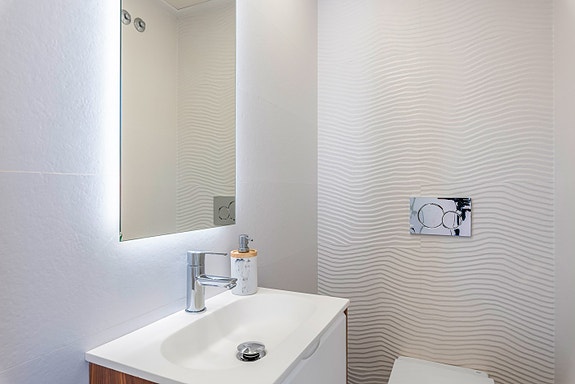 En megler med gode referanser - SPANIA1.no