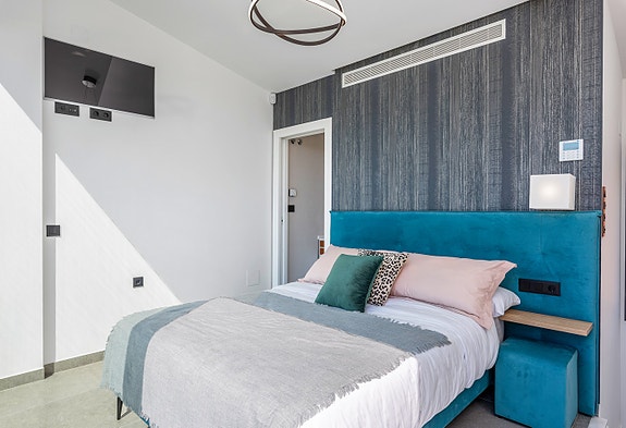 En megler med gode referanser - SPANIA1.no