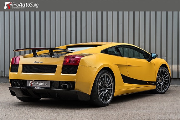 Lamborghini Gallardo 3 of 5