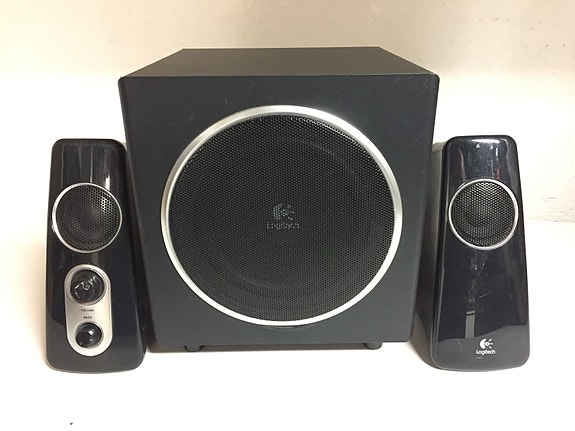 Product image 1 of 3