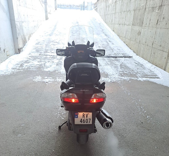 Suzuki 650 burgman 9 of 9