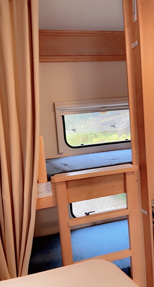 Caravelair 9 of 26