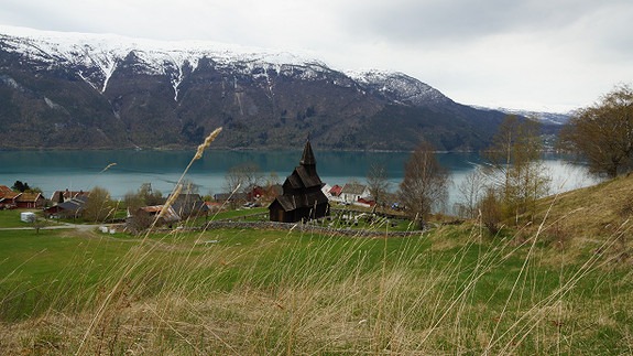 Urnes stavkirke, Ornes. Foto: Dronegutta