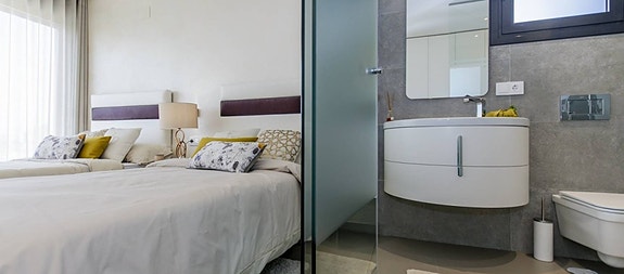 Bruk en megler med gode referanser - se SPANIA1.no