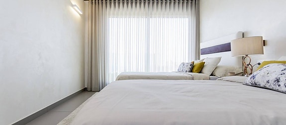 Bruk en megler med gode referanser - se SPANIA1.no