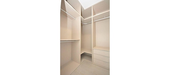 En megler med gode referanser - SPANIA1.no