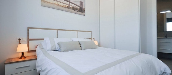 En megler med gode referanser - SPANIA1.no