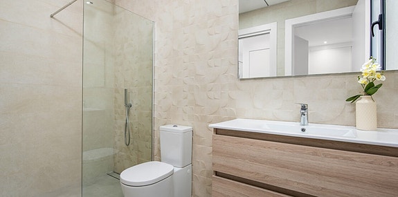 En megler med gode referanser -  SPANIA1.no