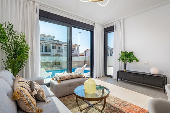 En megler med gode referanser - SPANIA1.no