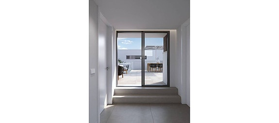 En megler med gode referanser - SPANIA1.no