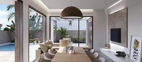 En megler med gode referanser - SPANIA1.no