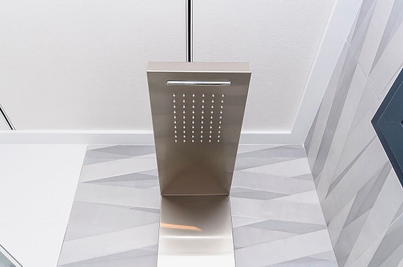 Soverom 1 med eget bad