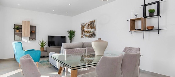 En megler med gode referanser - SPANIA1.no