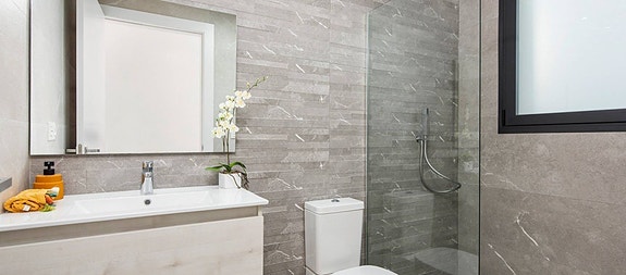 En megler med gode referanser - SPANIA1.no