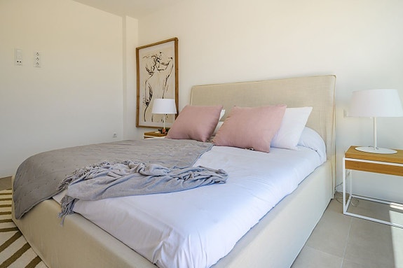 En megler med gode referanser - SPANIA1.no