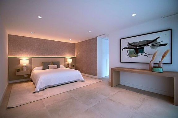 En megler med gode referanser - SPANIA1.no