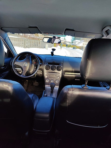 Mazda 6 3 of 5