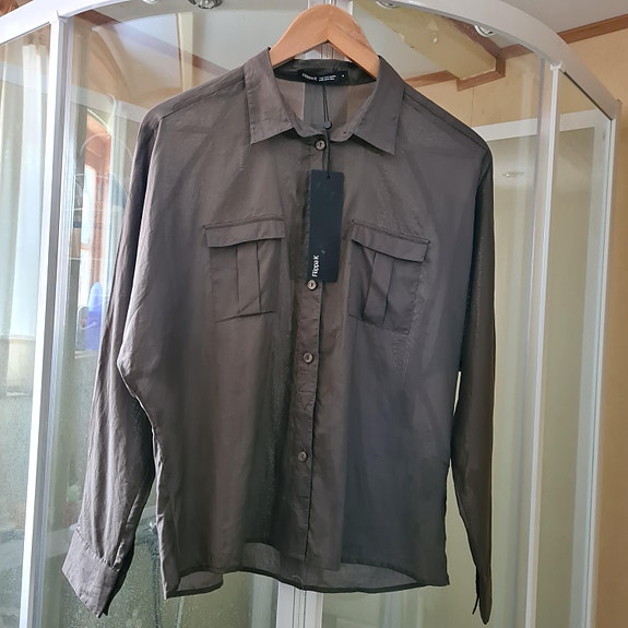 Product image 1 of 9