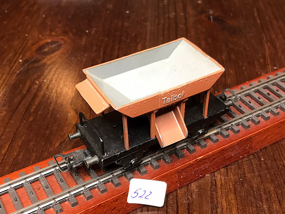 (522)