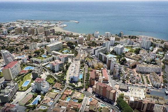 En megler med gode referanser - SPANIA1.no