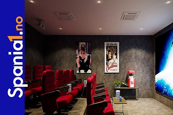 En megler med gode referanser - SPANIA1.no