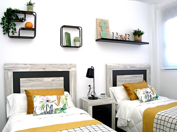 En megler med gode referanser - SPANIA1.no