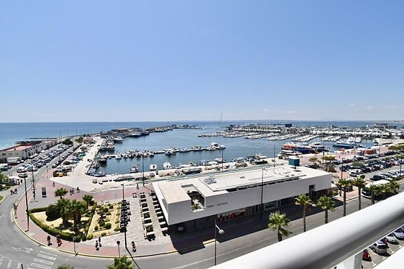 En megler med gode referanser - SPANIA1.no