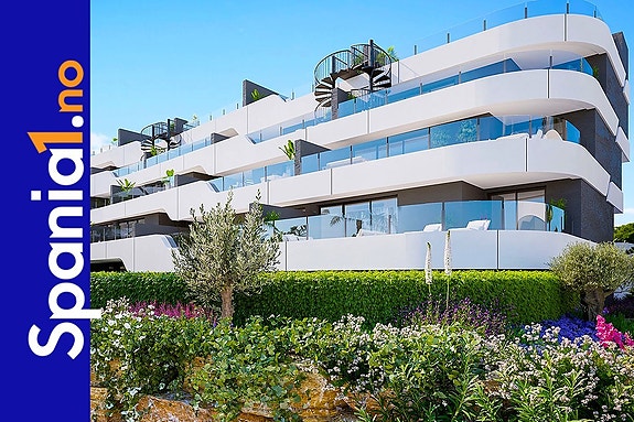 En megler med gode referanser - SPANIA1.no