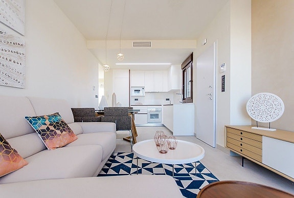 En megler med gode referanser - SPANIA1.no