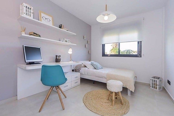 En megler med gode referanser -  SPANIA1.no