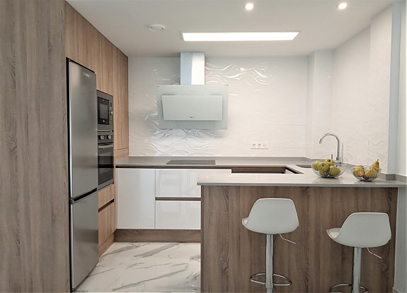 En megler med gode referanser - SPANIA1.no