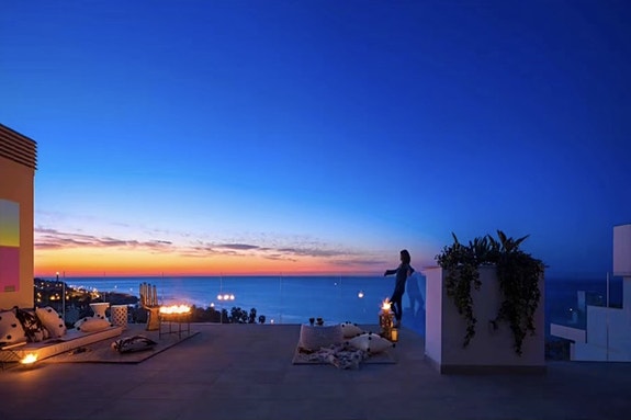 En megler med gode referanser - SPANIA1.no